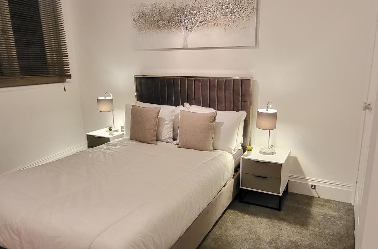 Stunning 2 Bedroom Apartment In Canary Wharf - Morland Apartments London Exterior foto
